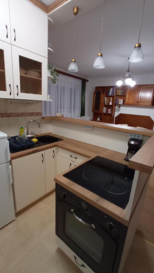 Londira Apartman Heviz Apartment Екстериор снимка